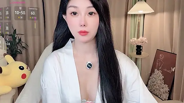 Xiatian520  online show from September 26, 2025, 1:51 pm