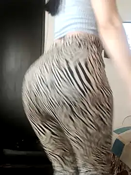 Snapshot of Dana_Rise chatting on January 14, 2026, 3:15 pm Dana Rise online show from January 14, 2026, 3:15 pm