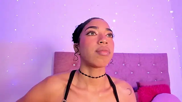 Snapshot of dulce_brown01 chatting on April 4, 2026, 1:28 pm dulce brown01 online show from April 4, 2026, 1:28 pm