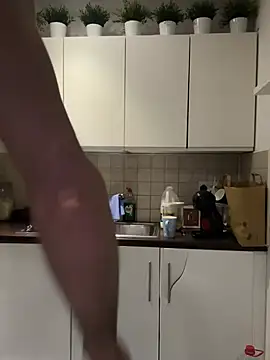 Michel huge online show from March 26, 2026, 6:11 am