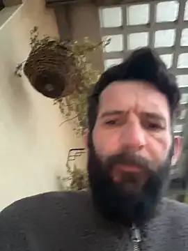 Michel huge online show from November 17, 2025, 7:45 am