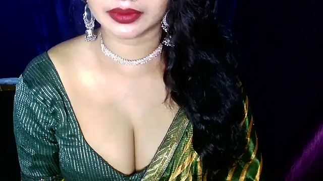 QUEEN SAKHI- online show from July 21, 2026, 4:41 pm