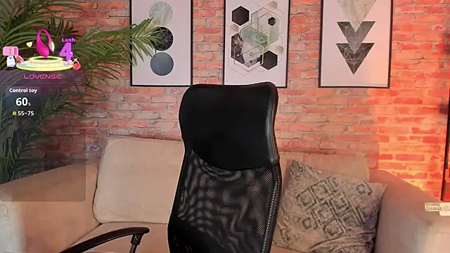 Camila Bustamante online show from April 8, 2026, 7:26 pm