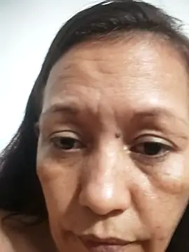 Snapshot of marinita13 chatting on October 3, 2025, 4:25 am marinita13 online show from October 3, 2025, 4:25 am