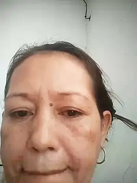 Snapshot of marinita13 chatting on September 12, 2025, 3:23 pm marinita13 online show from September 12, 2025, 3:23 pm