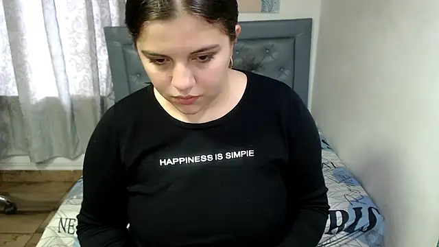 Snapshot of sarah_aguilar chatting on April 28, 2026, 2:54 pm sarah aguilar online show from April 28, 2026, 2:54 pm