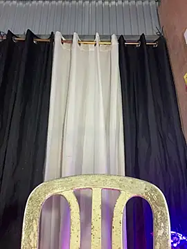 slut clio online show from July 14, 2026, 4:57 pm
