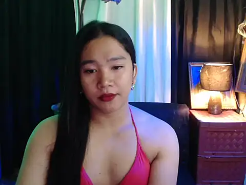 slut clio online show from November 26, 2025, 4:18 pm