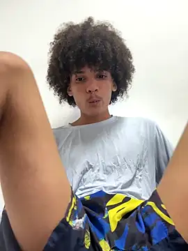 Max Rain online show from November 1, 2025, 12:17 am