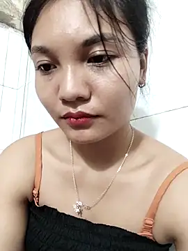 Duyen02 online show from October 11, 2025, 5:25 pm