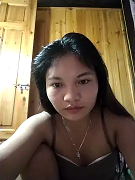 Duyen02 online show from October 14, 2025, 4:51 pm