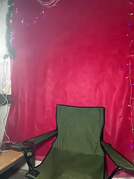 Snapshot of Chloe_Leaozinho chatting on December 19, 2025, 10:56 pm Chloe Leaozinho online show from December 19, 2025, 10:56 pm