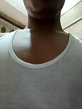 yourcrush0123 online show from November 1, 2025, 10:09 am