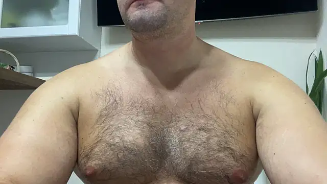 Snapshot of BrianJohnson_ chatting on October 3, 2025, 4:19 pm BrianJohnson online show from October 3, 2025, 4:19 pm