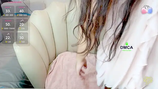 Snapshot of Rose_Rosemary chatting on April 27, 2026, 1:25 am Rose Rosemary online show from April 27, 2026, 1:25 am