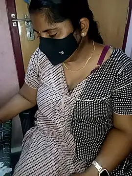 Jessi 25 online show from March 25, 2026, 5:56 pm