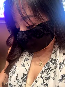 xiao-mo520 online show from September 15, 2025, 10:59 am