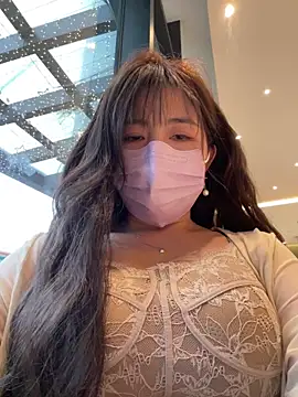 xiao-mo520 online show from May 12, 2026, 10:21 am