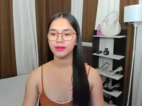 SeductiveAppleTS online show from November 23, 2025, 6:56 am