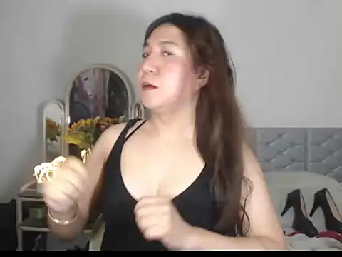 stellahugeX online show from December 14, 2025, 8:53 am