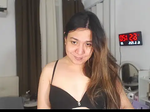 stellahugeX online show from June 15, 2026, 10:53 pm