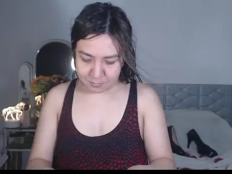 stellahugeX online show from October 13, 2025, 11:23 am