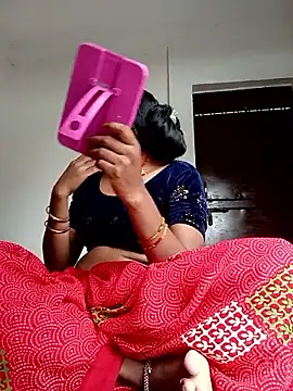 Payal-0143 online show from September 18, 2025, 11:24 am