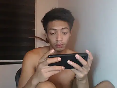 Snapshot of trans_69_ chatting on October 6, 2025, 5:46 pm trans 69  online show from October 6, 2025, 5:46 pm