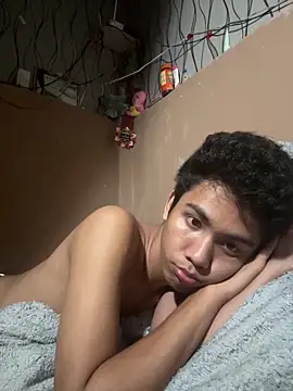 Demure Asian143 online show from May 19, 2026, 3:19 pm