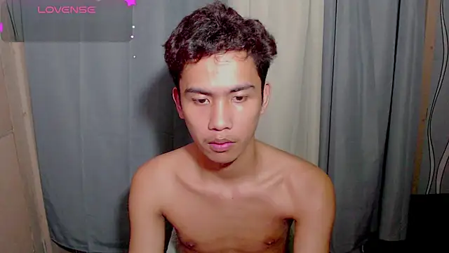 Demure Asian143 online show from March 5, 2026, 5:09 pm