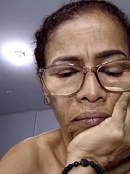 Merybeks online show from February 15, 2026, 10:47 am