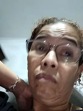 Merybeks online show from October 18, 2025, 9:33 am