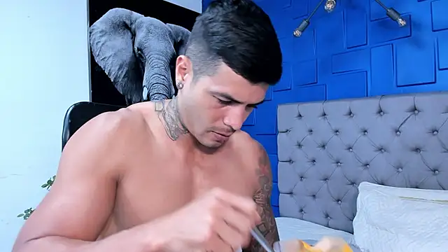 andres-clark92 online show from October 29, 2025, 5:45 pm