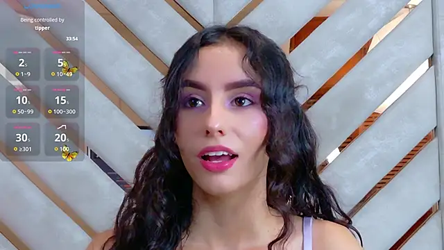 Sarah-Grace online show from September 29, 2025, 3:02 am