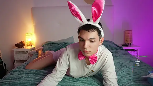 MattyandAiden online show from April 4, 2026, 6:14 pm