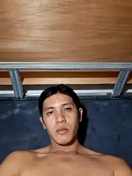 darryl hugecok online show from December 18, 2025, 4:50 am