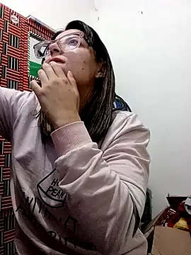 Snapshot of Miranda_sexlove_ chatting on October 21, 2025, 3:22 pm Miranda sexlove online show from October 21, 2025, 3:22 pm
