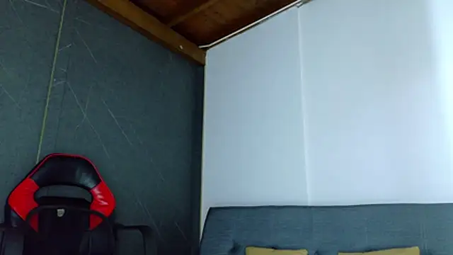 Snapshot of ALANNFERRER chatting on January 16, 2026, 10:08 am ALANNFERRER online show from January 16, 2026, 10:08 am