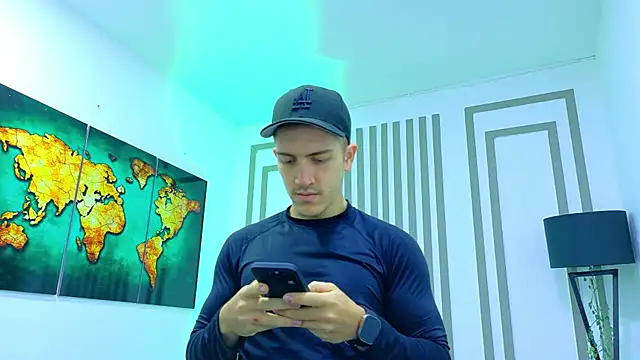 ALANNFERRER online show from October 31, 2025, 10:01 am