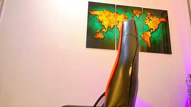 ALANNFERRER online show from November 15, 2025, 11:36 am