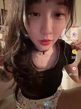 Etherealcat33 online show from May 8, 2026, 12:09 pm