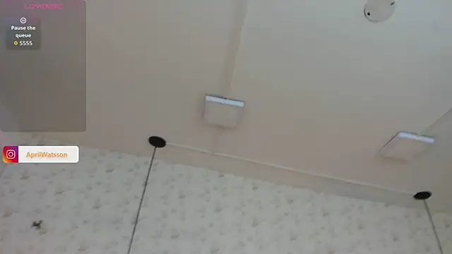 Aprilwatson online show from October 19, 2025, 1:47 pm