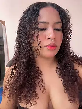 Snapshot of Kass_1 chatting on February 9, 2026, 8:40 pm Kass 1 online show from February 9, 2026, 8:40 pm