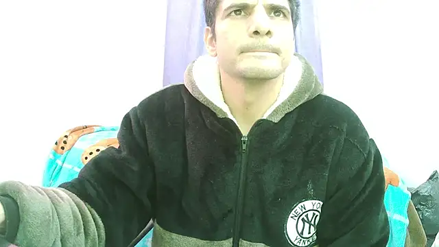 Snapshot of Braulio_master chatting on October 20, 2025, 10:21 pm Braulio master online show from October 20, 2025, 10:21 pm