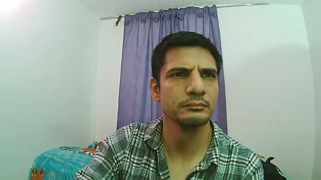 Snapshot of Braulio_master chatting on October 11, 2025, 11:22 am Braulio master online show from October 11, 2025, 11:22 am