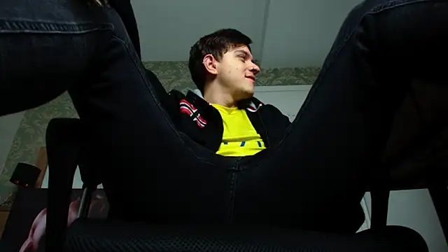 FelixStarkk online show from September 30, 2025, 4:29 am