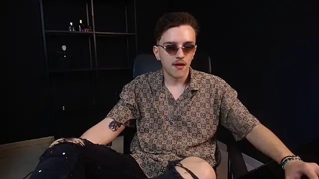 FelixStarkk online show from June 21, 2026, 4:40 am