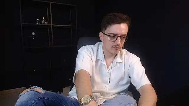 FelixStarkk online show from June 15, 2026, 4:56 am