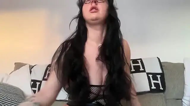 Snapshot of That_English_Rose_ chatting on October 27, 2025, 7:09 am That English Rose online show from October 27, 2025, 7:09 am