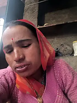 Hot raaani online show from January 9, 2026, 12:23 pm